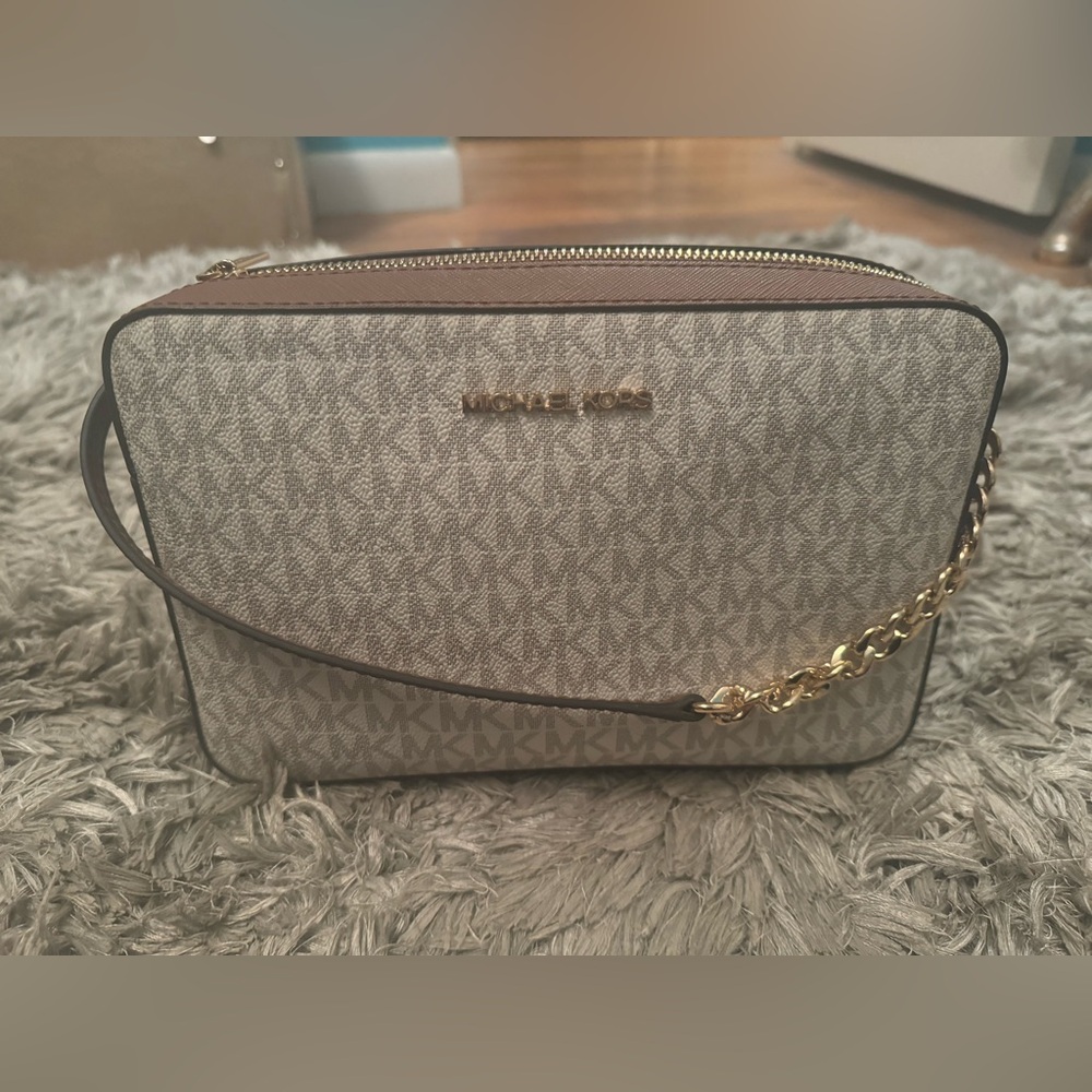 Michael Kors Jet Set Large Printed Logo Crossbody Bag